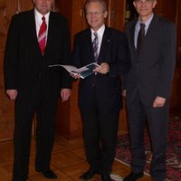 Walter Beck, Oberbürgermeister Dr. Ivo Holzinger, Dr. Axel Lamprecht