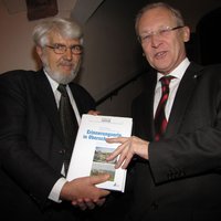 Prof. Dr. Rolf Kießling und Oberbürgermeister Dr. Ivo Holzinger