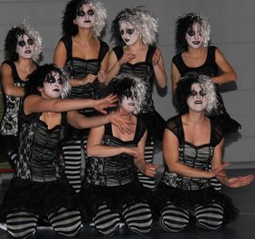 Die Garde des SV Steinheim beim Showtanz