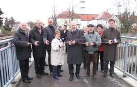 Eröffnung der Fußgänger- und Radwegbrücke über die Lindenbadstraße