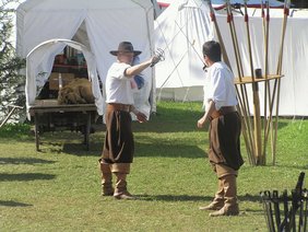 Zwei Schwertkämpfer