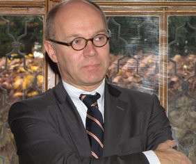 Dr. Hans-Wolfgang Bayer