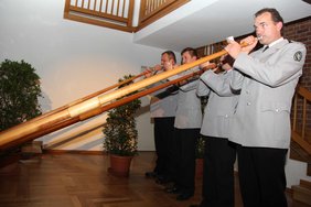 Vier Alphorn-Solisten