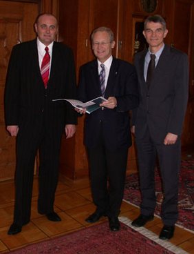 Walter Beck, Oberbürgermeister Dr. Ivo Holzinger, Dr. Axel Lamprecht
