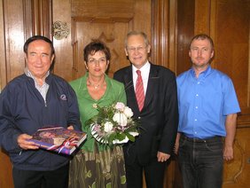 Ehrung des langjährigen Vorstands Norbert Kloiber.