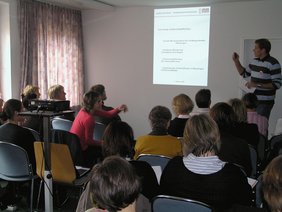 Der vollbesetzte Vortragsraum