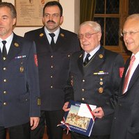 Im 70. Dienstjahr befindet sich Ehrenkommandant Karl Reicherseder sen.