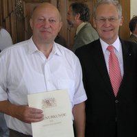 40 – Jahre im Dienste der Stadt Memmingen. Gerhard Obermüller wurde von Oberbürgermeister geehrt.