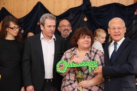 Die offizielle Schlüsselübergabe