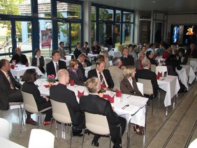 Die Ehrengäste bei der Eröffnung