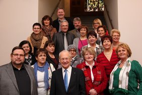 bei der Verabschiedung auf der "Rathaustreppe"