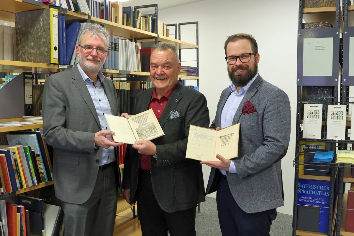 Stadt Memmingen: Zwei wertvolle Originaldrucke für das Stadtarchiv