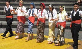 Ein türkischer Tanz aus der Schwarzmeerregion