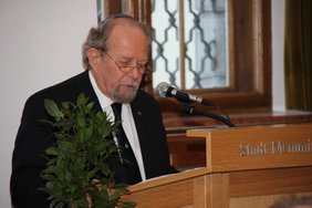 Landesrabbiner em. Dr. h. c. Henry Brandt