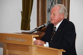 Fritz Brey bei seiner Ansprache