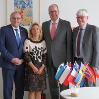 Die Organisatoren im Büro von Burkhard Arnold.