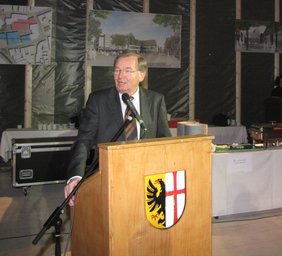 Josef M. Lang bedankte sich bei allen Beteiligten